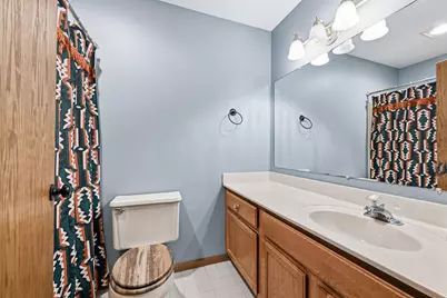 384  Park Hill Dr #E, Pewaukee, WI 53072 - Photo 21