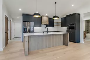 1407 Herb Ln, Holmen, WI 54636 - Photo 5