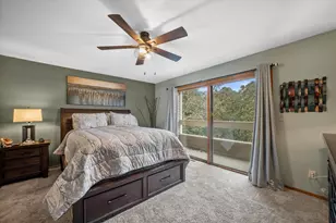 207 Parkview Ct, Pewaukee, WI 53072 - Photo 31