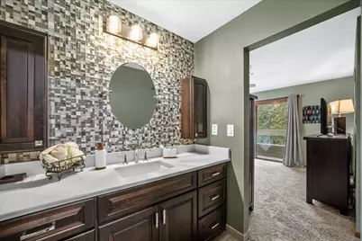 207  Parkview Ct, Pewaukee, WI 53072 - Photo 33