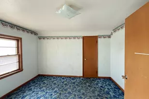 7518 W Medford Ave, Milwaukee, WI 53218 - Photo 9