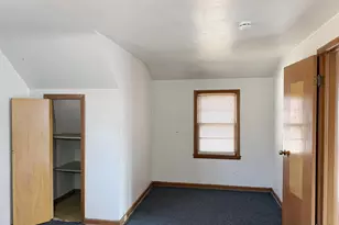 7518 W Medford Ave, Milwaukee, WI 53218 - Photo 15