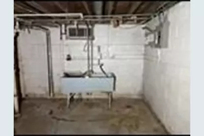 7518 W Medford Ave, Milwaukee, WI 53218 - Photo 13