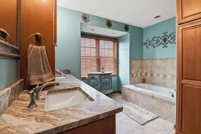 6817  Sandy Ln, Racine, WI 53185 - Photo 21