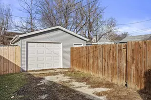 1616 Oregon St, Racine, WI 53405 - Photo 15