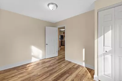 1616  Oregon St, Racine, WI 53405 - Photo 7