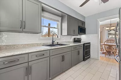 4201 S 2nd St, Milwaukee, WI 53207 - Photo 11