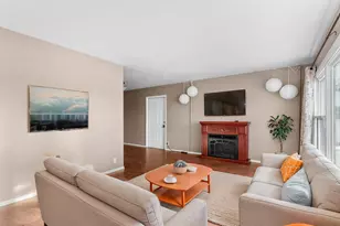 1433 N 23rd St, Manitowoc, WI 54220 - Photo 3