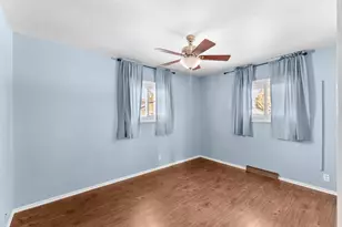 1433 N 23rd St, Manitowoc, WI 54220 - Photo 11