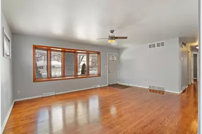 8015  48th Ave, Kenosha, WI 53142 - Photo 3