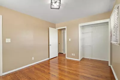 8015  48th Ave, Kenosha, WI 53142 - Photo 11