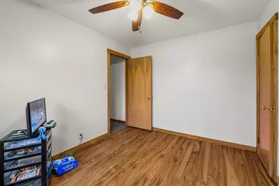 716  Denning Ave, Mayville, WI 53916 - Photo 15