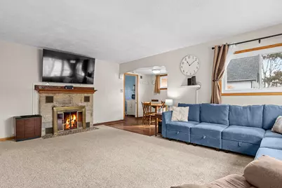 610  Leavens Ave, Sheboygan Falls, WI 53085 - Photo 7