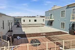 690 Rivershores Dr, West Bend, WI 53090 - Photo 19