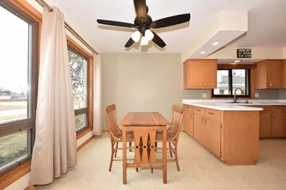 1011 N Webster St, Port Washington, WI 53074 - Photo 11