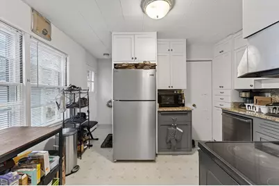 1116-1118 E Glendale Ave, Shorewood, WI 53211 - Photo 5