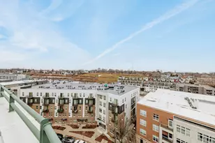 1888 N Water St, Milwaukee, WI 53202 - Photo 33