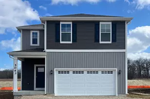 7062 Oakmont Rd, Racine, WI 53403 - Photo 1