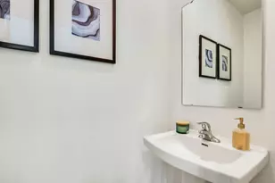 7062 Oakmont Rd, Racine, WI 53403 - Photo 13