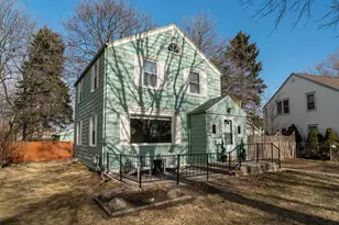 160 E Gauer Cir, Milwaukee, WI 53207 - Photo 27