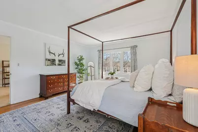 3220 W Chateau Ct, Mequon, WI 53092 - Photo 33