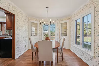 3220 W Chateau Ct, Mequon, WI 53092 - Photo 15