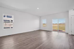 7076 Fair Oaks Rd, Racine, WI 53403 - Photo 7