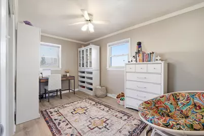 2604  Grove Ave, Racine, WI 53405 - Photo 17