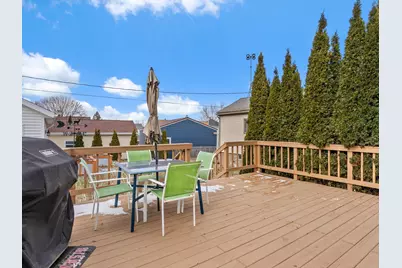 548  Pine St, Sheboygan Falls, WI 53085 - Photo 25