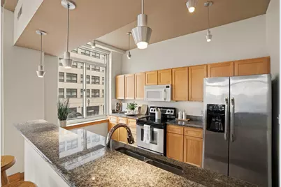 741 N Milwaukee St #202, Milwaukee, WI 53202 - Photo 9