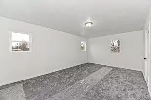 3625 E Somers Ave, Cudahy, WI 53110 - Photo 17