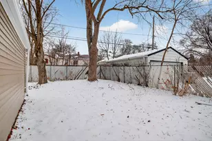 5273 N 51st Blvd, Milwaukee, WI 53218 - Photo 7