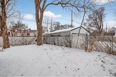 5273 N 51st Blvd, Milwaukee, WI 53218 - Photo 9