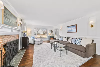 231 E Fox Dale Rd, Fox Point, WI 53217 - Photo 9