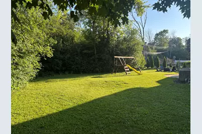 231 E Fox Dale Rd, Fox Point, WI 53217 - Photo 39