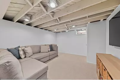 231 E Fox Dale Rd, Fox Point, WI 53217 - Photo 33