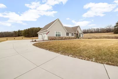 1990  Paradise Dr, Trenton, WI 53095 - Photo 3