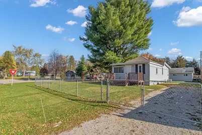 2800  Mabie St, Delavan, WI 53115 - Photo 37