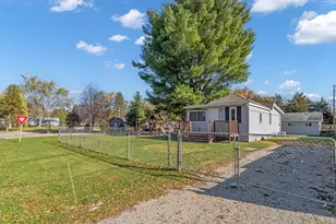 2800 Mabie St, Delavan, WI 53115 - Photo 35