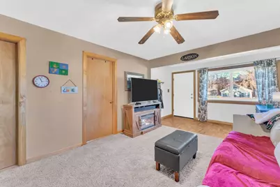 2800  Mabie St, Delavan, WI 53115 - Photo 11