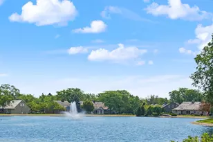 10004 N Holmes Ct, Mequon, WI 53092 - Photo 33