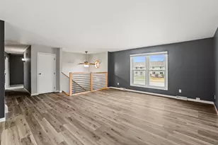 124 E Monroe Ave, Hartford, WI 53027 - Photo 13