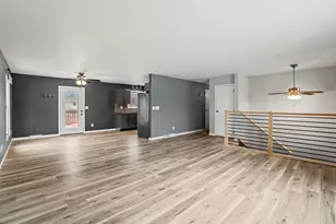 124 E Monroe Ave, Hartford, WI 53027 - Photo 7