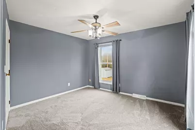 124 E Monroe Ave, Hartford, WI 53027 - Photo 21