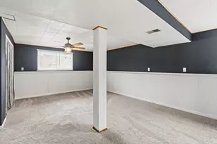 124 E Monroe Ave, Hartford, WI 53027 - Photo 23