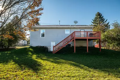 124 E Monroe Ave, Hartford, WI 53027 - Photo 29