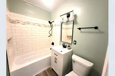 2617  Cottonwood Ct, Racine, WI 53402 - Photo 11