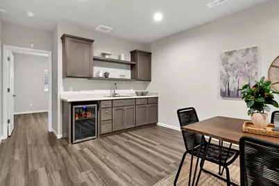 8020 W Preserve Pkwy, Mequon, WI 53097 - Photo 31