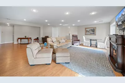 1095  Lakeland Dr #9-22, Geneva, WI 53147 - Photo 59