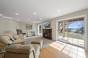 1095 Lakeland Dr, Geneva, WI 53147 - Photo 19